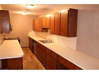 12614 Skyridge Dr, Edmond, OK 73025 - photo 5