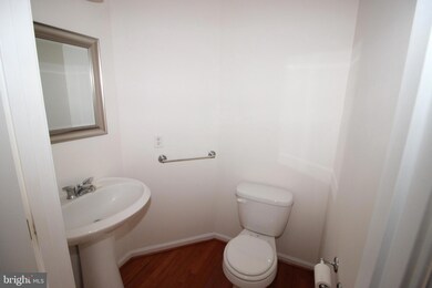 2004 Longview Ct, Pennsburg, PA 18073 - photo 5