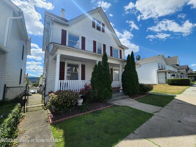 370 N Hyde Park Ave, Scranton, PA 18504 - photo 2