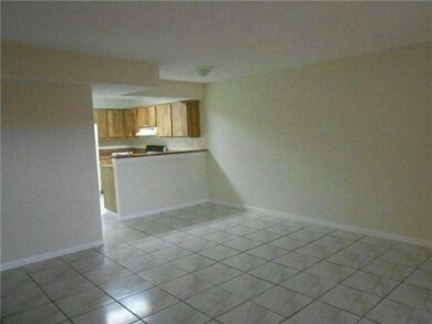 15490 SW 82nd Ln unit 111, Miami, FL 33193 - photo 2