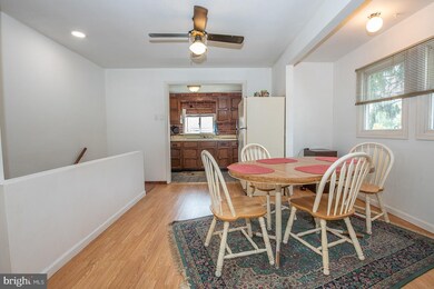 427 E Dutton Mill Rd, Brookhaven, PA 19015 - photo 7