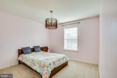 3826 Grafton Ct, Triangle, VA 22172 - photo 7