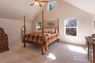 1680 SE Virginia Rd, Bend, OR 97702 - photo 7