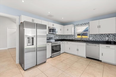 Light & bright kitchen.