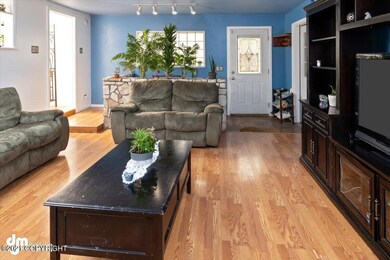 03-Living Room_DMD_9436