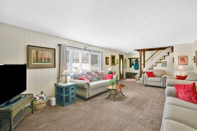 1038 Morgan Rd, West Springfield, MA 01089 - photo 5