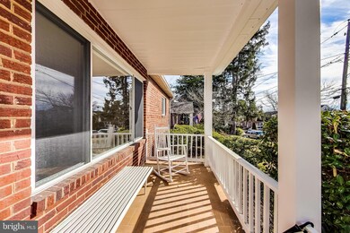 2421 Homestead Dr, Silver Spring, MD 20902 - photo 2