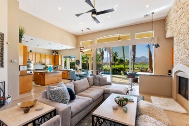 008_Living Room