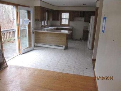 1431 Boston Neck Rd, Saunderstown, RI 02874 - photo 3