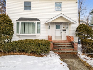 3-118ClintonCir_03
