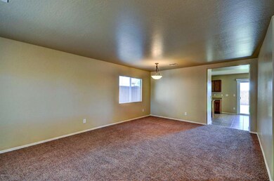 Living Room (3)