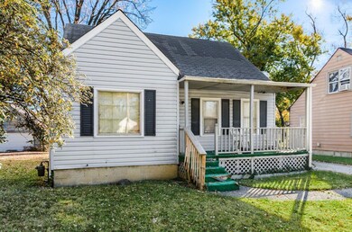 K_1924_Brentell_Ave_002-2