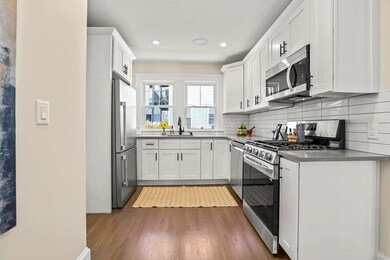 191 Poplar St unit 2, Roslindale, MA 02131 - photo 3