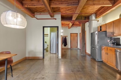 904 E Pearson St unit 303, Milwaukee, WI 53202 - photo 4