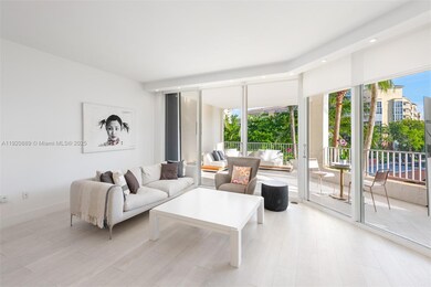 715 Crandon Blvd unit 305, Key Biscayne, FL 33149 - photo 2