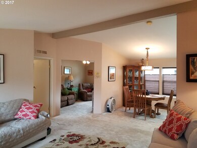 Living Room/Dining Room