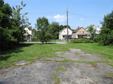 View of back lot (frontage on Fairfield Ave).