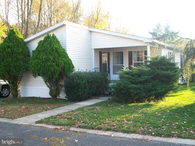 327 Jasmine Ln, Williamstown, NJ 08094 - photo 2