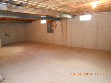 HUGE FINISH-ABLE BASEMENT