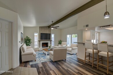 Virtual Staging AI - Living-Room-4 - Jul