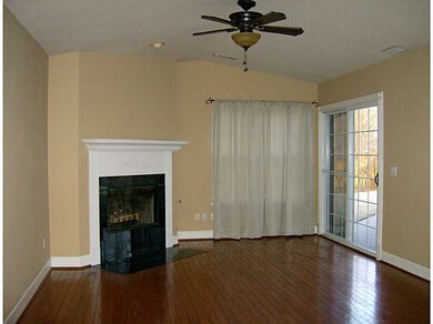 325 Crestview Dr, Bentonville, AR 72712 - photo 4