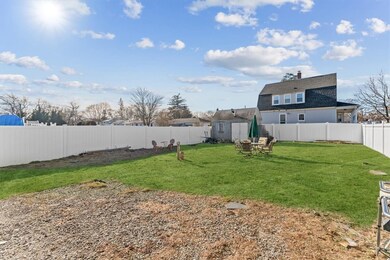 32 Edison St, Warwick, RI 02889 - photo 6
