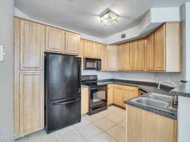 09-5303 N 7th Street #123-9