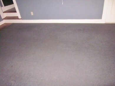 706 School St unit 8, Webster, MA 01570 - photo 4