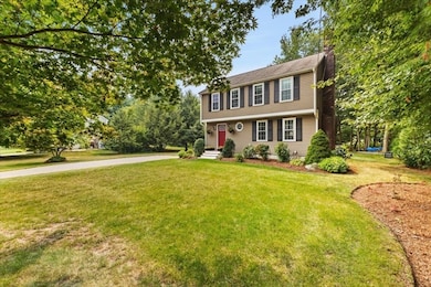 7 Strawstone Ln, Norton, MA 02766 - photo 3