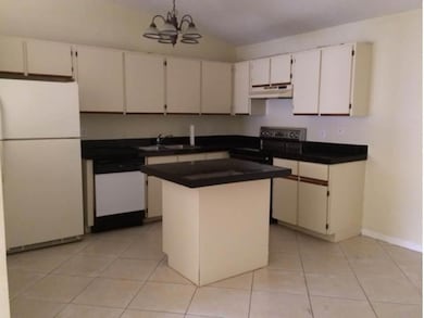 4328 Woodstock Dr unit D, West Palm Beach, FL 33409 - photo 5