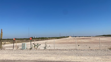 549 Garza-Jones Ln, Laredo, TX 78045 - photo 2