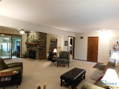 1005 N Defiance St, Archbold, OH 43502 - photo 4