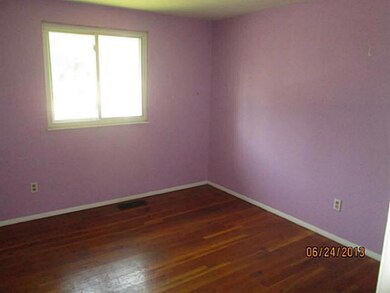 3860 Clime Rd, Columbus, OH 43228 - photo 5