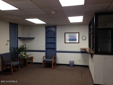 128 Memorial Dr, Jacksonville, NC 28546 - photo 6