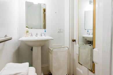16 Surrey St unit 1, Cambridge, MA 02138 - photo 5
