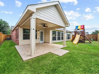 2002 Golden Creek Ln, Richmond, TX 77469 - photo 2