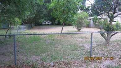 Lot Fenced