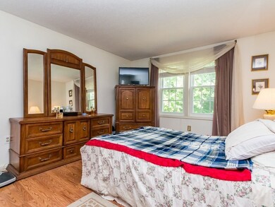 39 Lantern Ln unit 4, Dracut, MA 01826 - photo 5