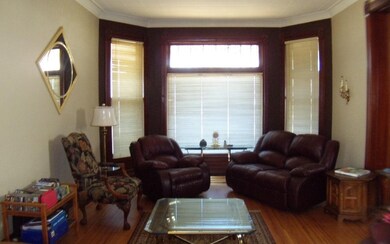 331 living room.jpg