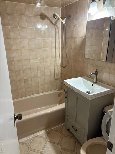 155-69 99th St unit 2nd Floor, Jamaica, NY 11414 - photo 6