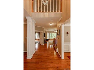 Bright and sunny two story foyer