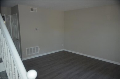 210 Vineyard Park Rd, Winston Salem, NC 27104 - photo 4