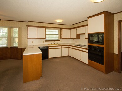 116 E 118th St S, Jenks, OK 74037 - photo 7