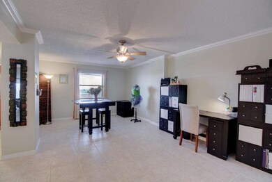 Room For Office/Crafts or Bedroom