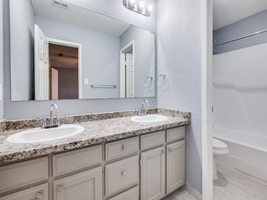 1204 English St, Irving, TX 75061 - photo 4