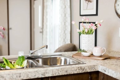 53 Charlsie Trail unit 12, Rossville, GA 30741 - photo 4