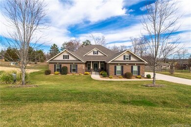 151 Mills Plantation Cir, Troutman, NC 28166 - photo 3