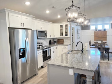 9862 Weeping Willow Dr, Manhattan, KS 66502 - photo 4