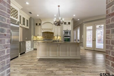 2050 2050 Equestrian, Tyler, TX 75703 - photo 6