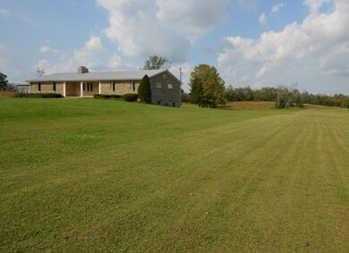 455 Ison Ln, Harrodsburg, KY 40330 - photo 4